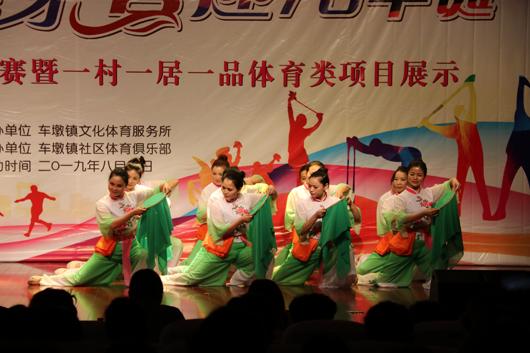 上海市社區(qū)<a href=http://017771.cn target=_blank class=infotextkey>健身</a>俱樂部 上海市社區(qū)<a href=http://017771.cn target=_blank class=infotextkey>健身</a>俱樂部