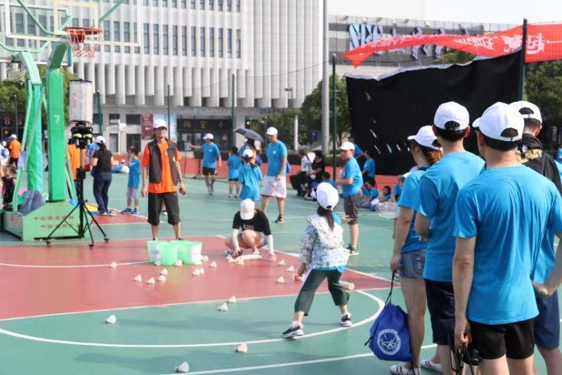 上海市社區(qū)<a href=http://017771.cn target=_blank class=infotextkey>健身</a>俱樂部 上海市社區(qū)<a href=http://017771.cn target=_blank class=infotextkey>健身</a>俱樂部