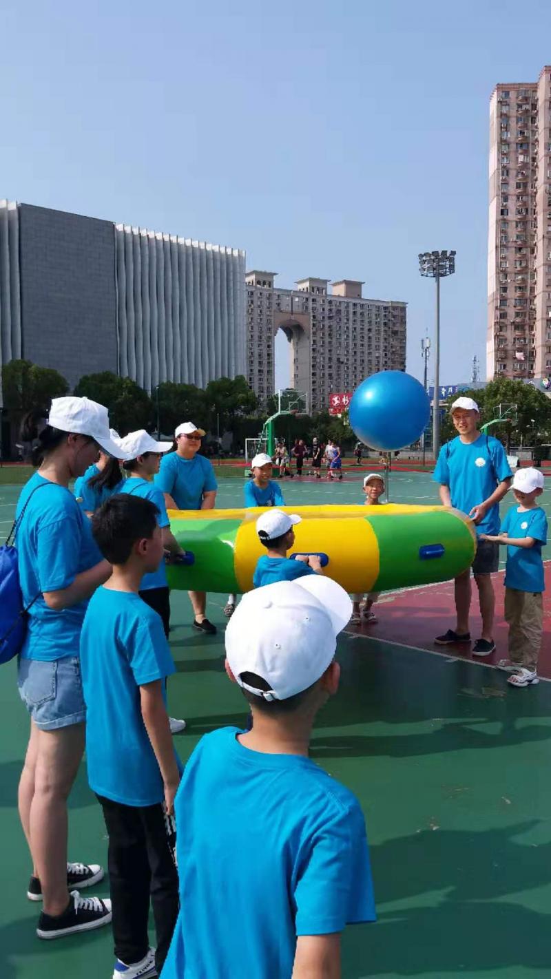 上海市社區(qū)<a href=http://017771.cn target=_blank class=infotextkey>健身</a>俱樂部