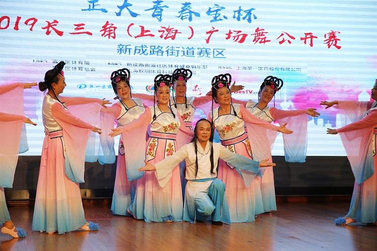 上海市社區(qū)<a href=http://017771.cn target=_blank class=infotextkey>健身</a>俱樂(lè)部 上海市社區(qū)<a href=http://017771.cn target=_blank class=infotextkey>健身</a>俱樂(lè)部