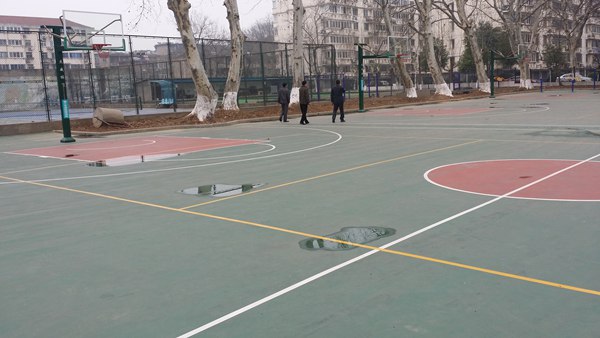 <a href=http://017771.cn target=_blank class=infotextkey>硅PU</a>籃球場