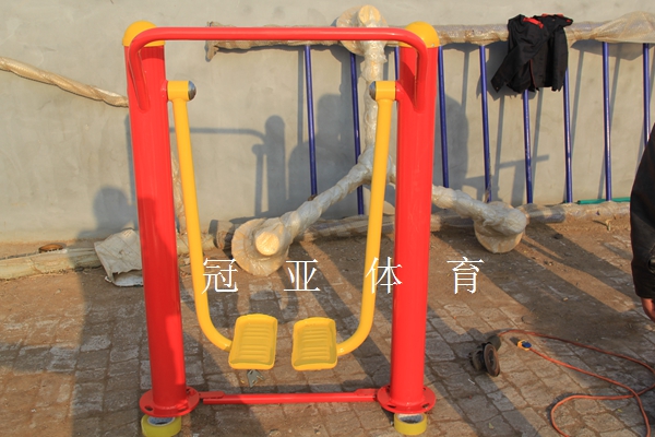 單人漫步機