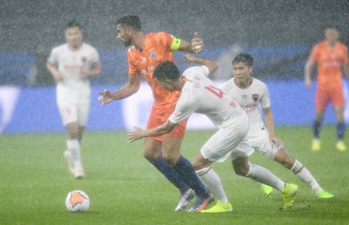 【中超】一場暴雨大亂戰(zhàn)，換帥后的深足表現有改善嗎？