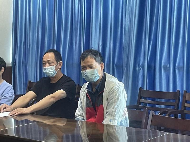 歐陽健志主任評(píng)課.jpg