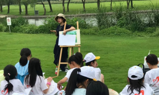 教育部新通知，學(xué)生或?qū)⒂瓉怼八募炯倨凇保议L卻為此擔(dān)憂