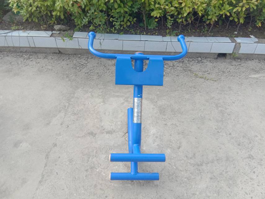背肌訓練器