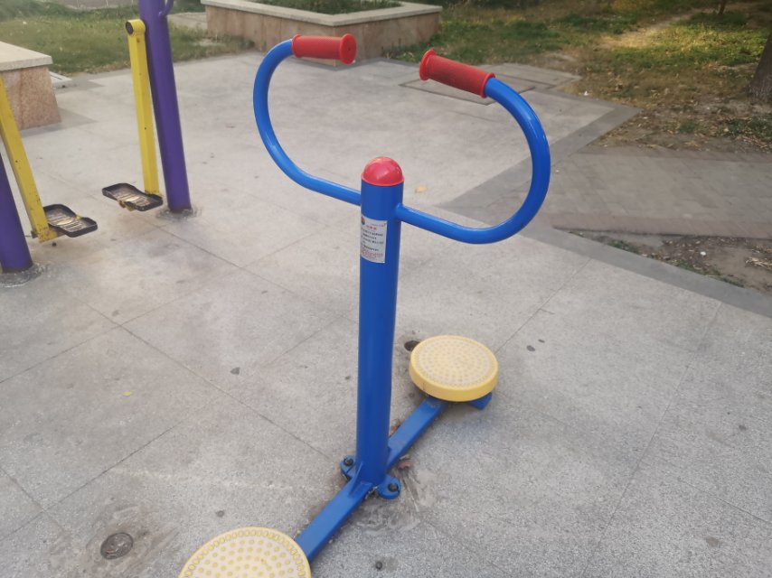 扭腰器