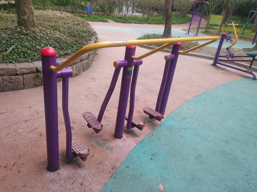 太空漫步器