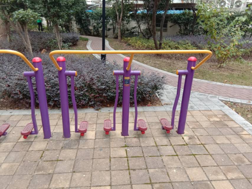 太空漫步器