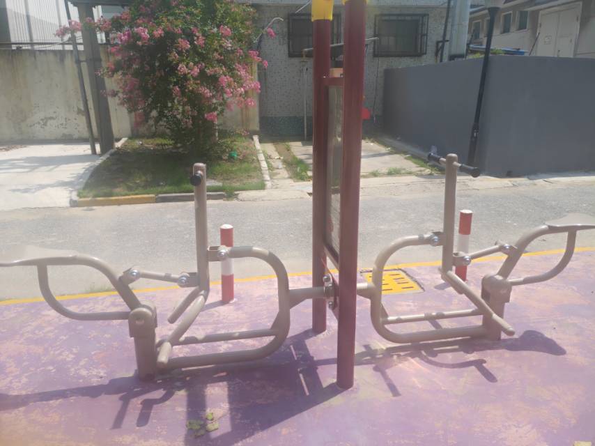 騎馬機(jī)