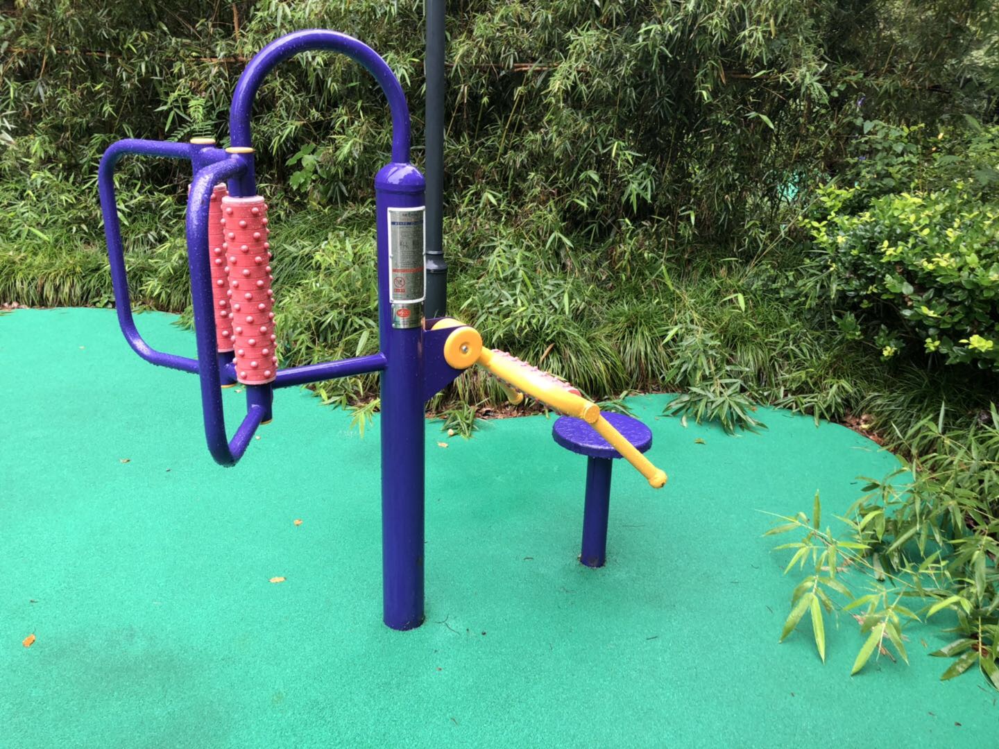 腰背按摩器