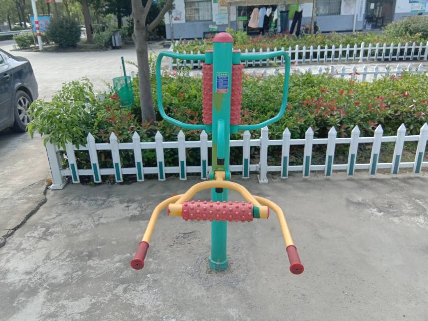 腰背按摩器