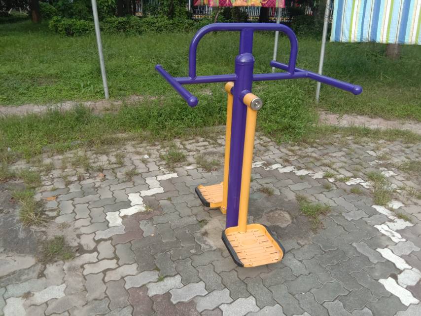 鐘擺器