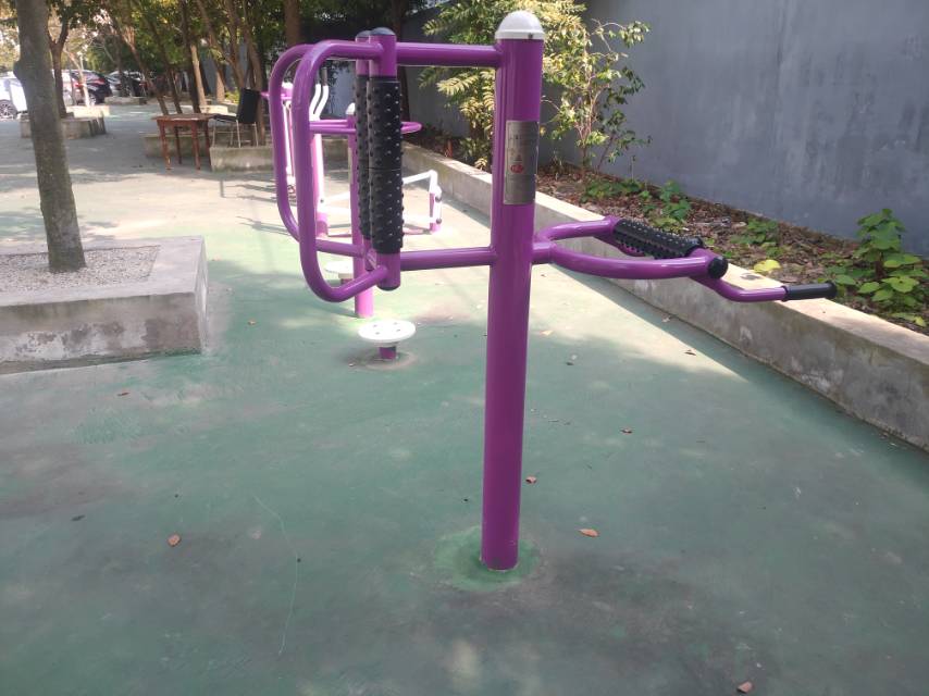 腰背按摩器