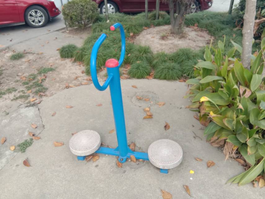 扭腰器