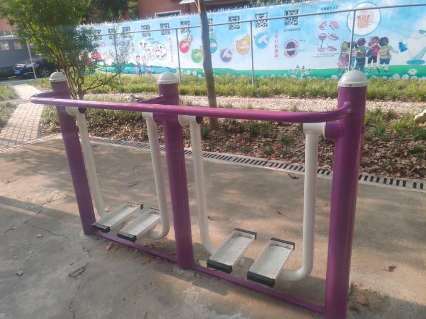雙位漫步機