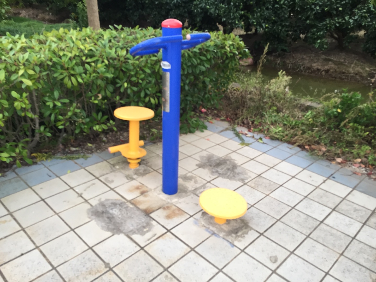 雙位扭腰器