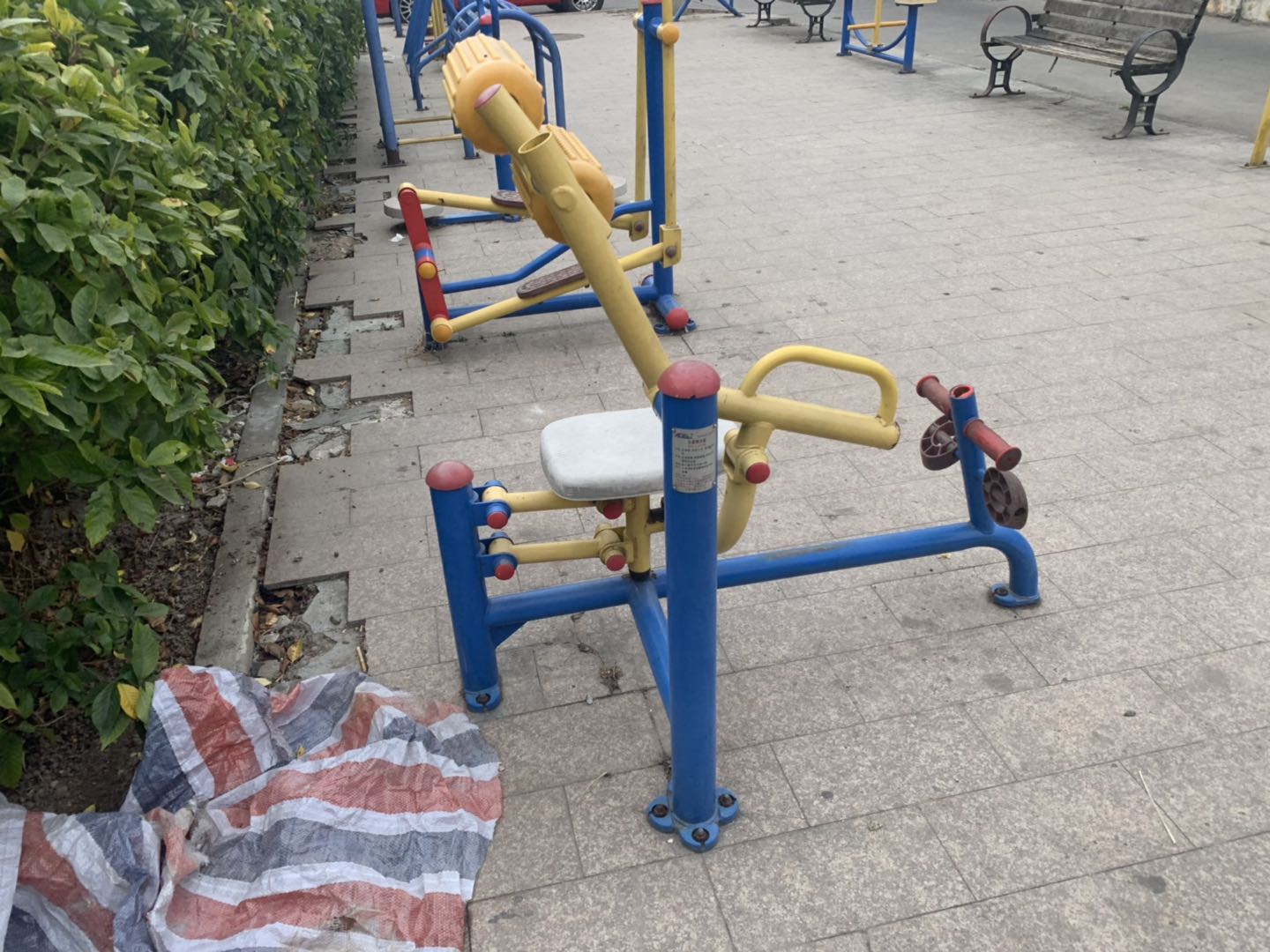 自重腰腹器
