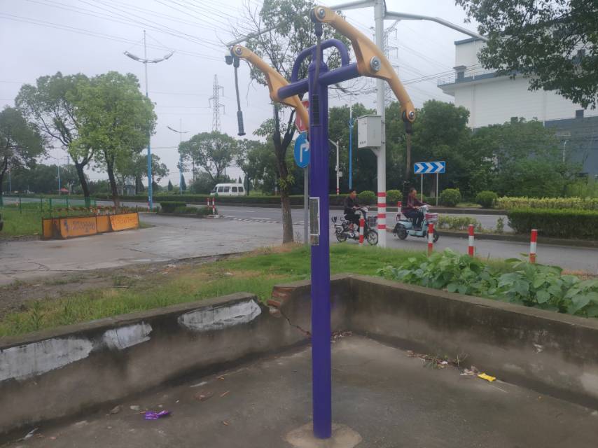 牽引器