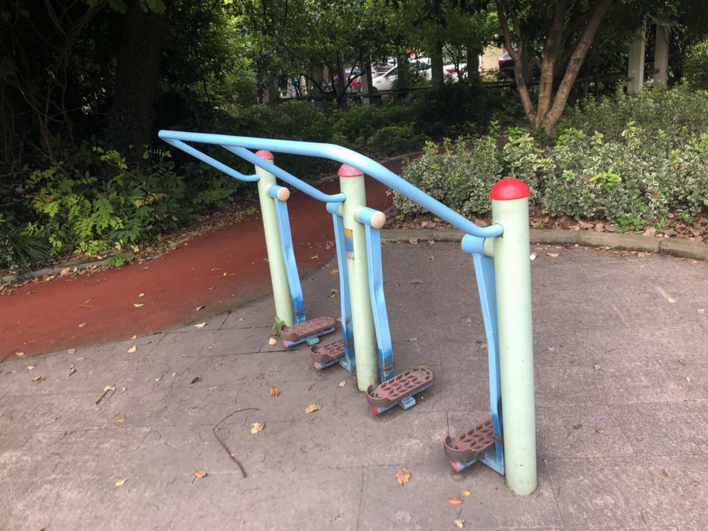太空漫步器