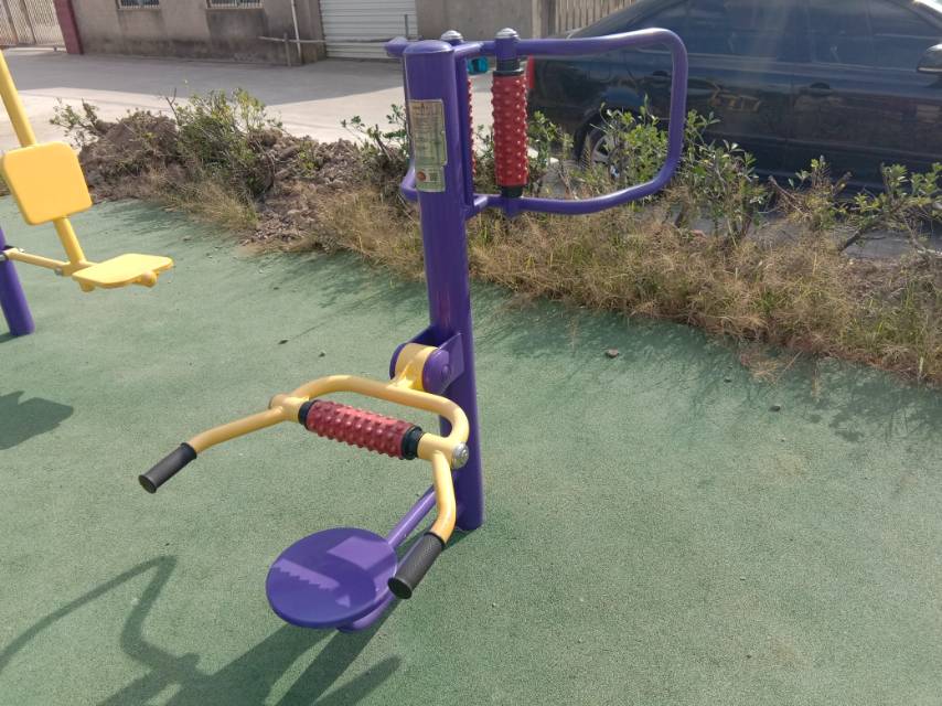 腰背按摩器