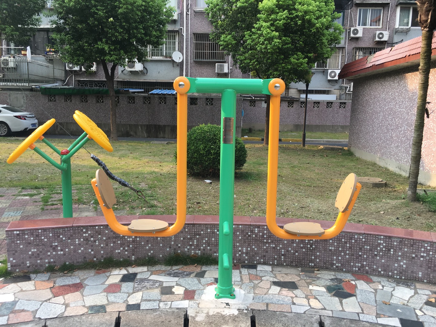 二位蹬力器