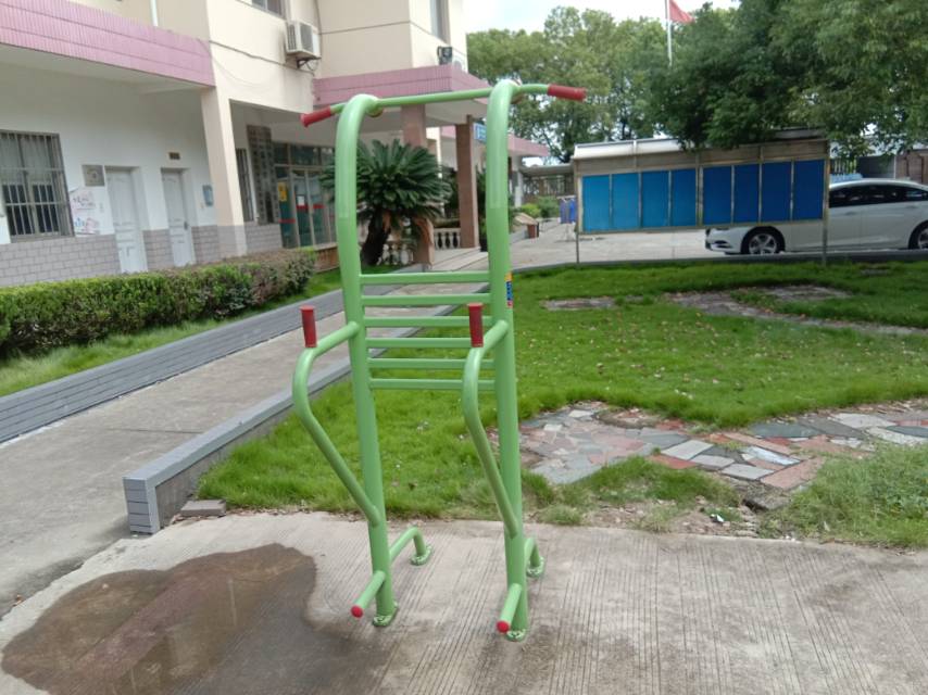 多功能鍛煉器