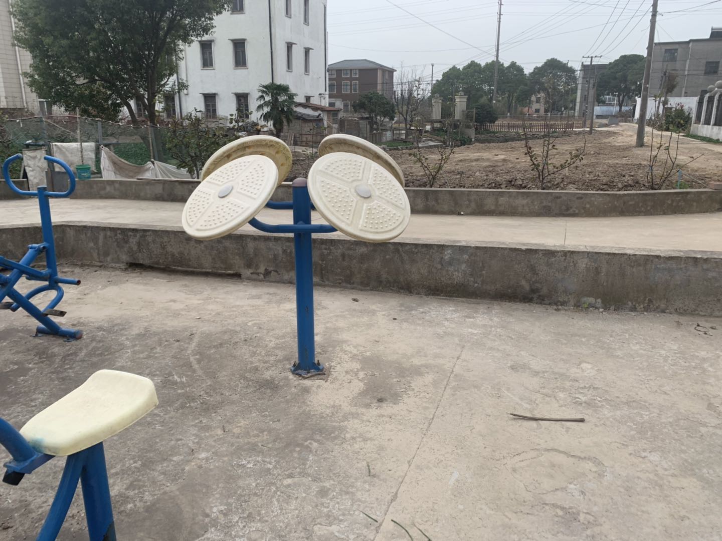 其 它