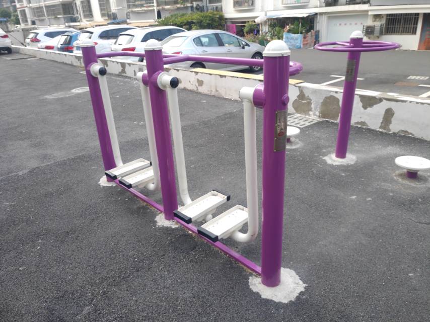 雙位漫步機(jī)