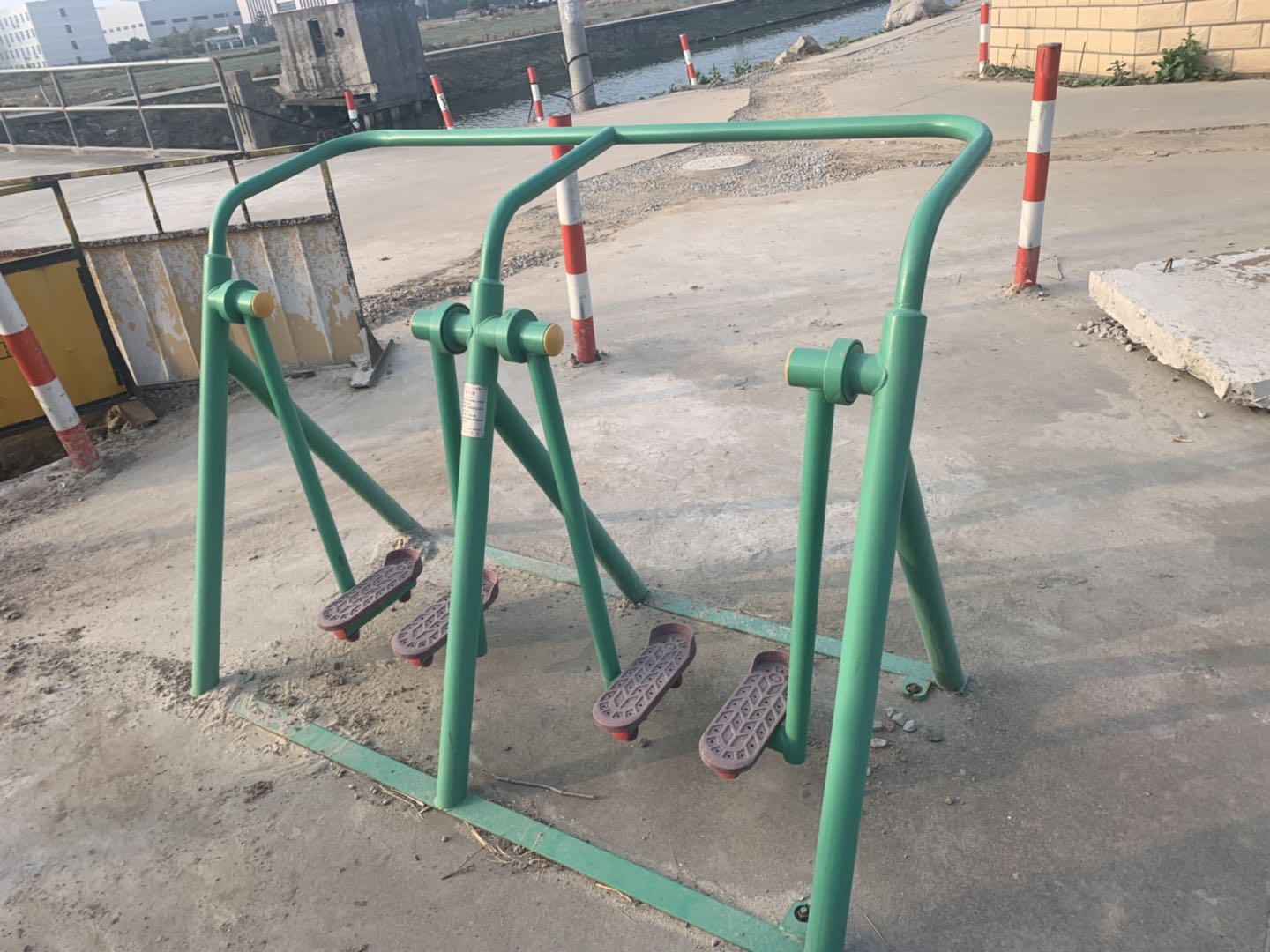 其 它