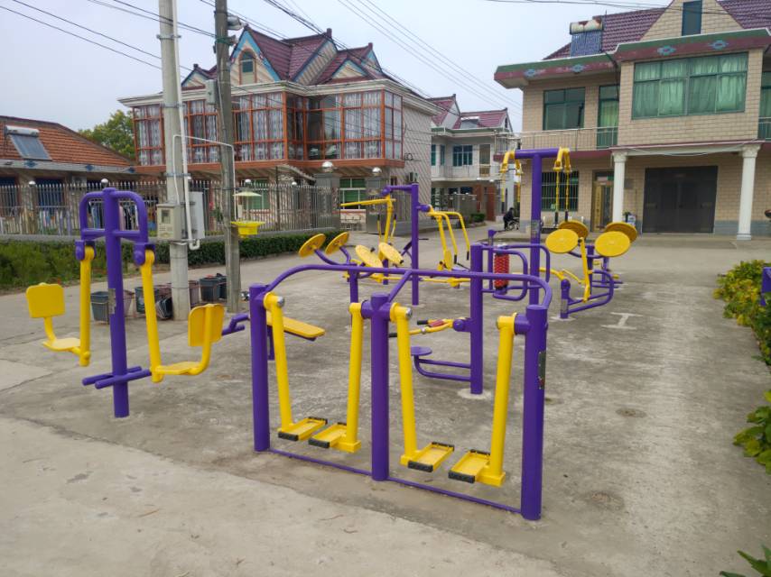 新河鎮(zhèn)新光村健身點