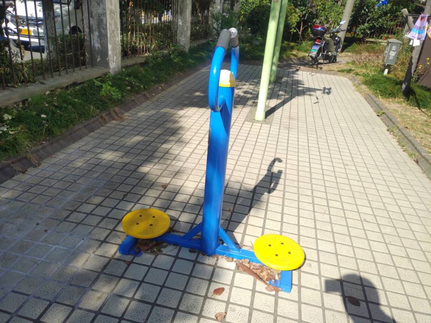扭腰器