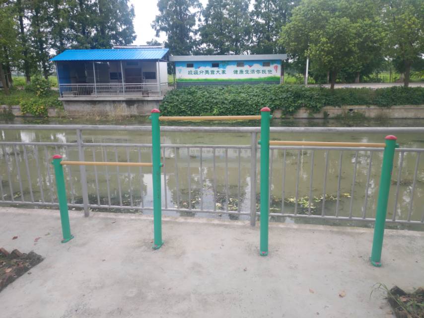 擱腿杠