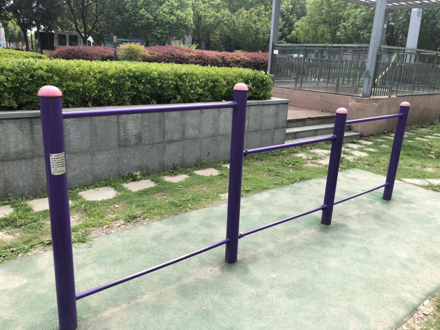 壓腿杠