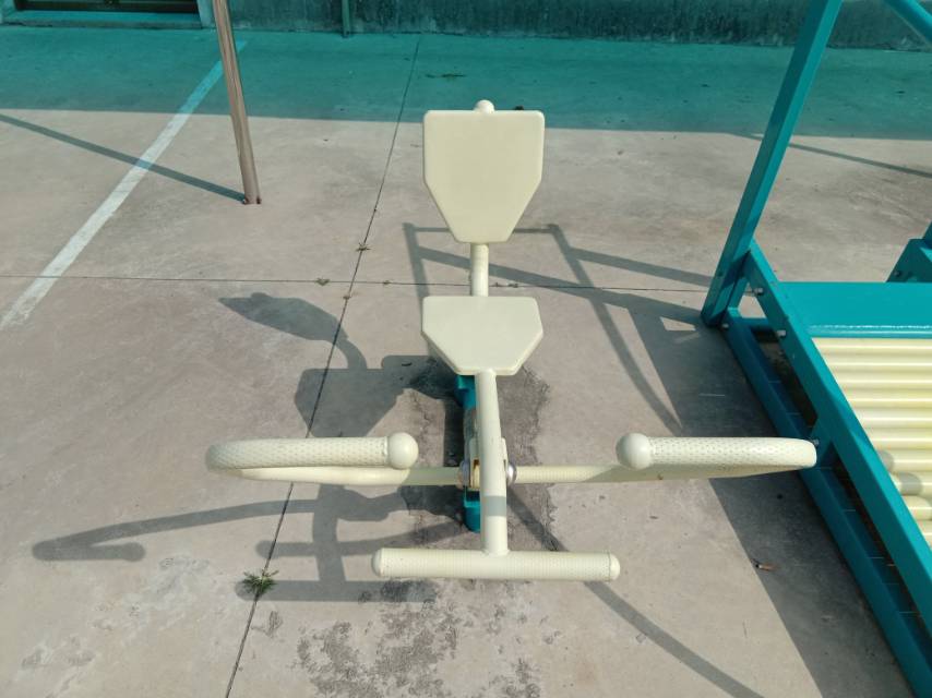 劃船器