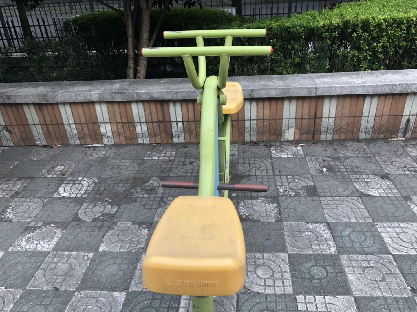 下肢康復器