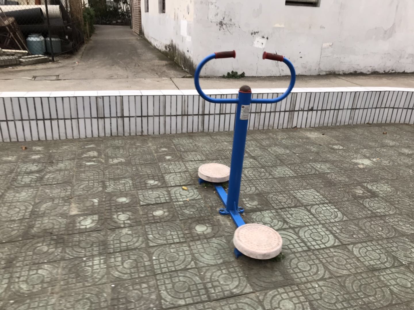 扭腰器