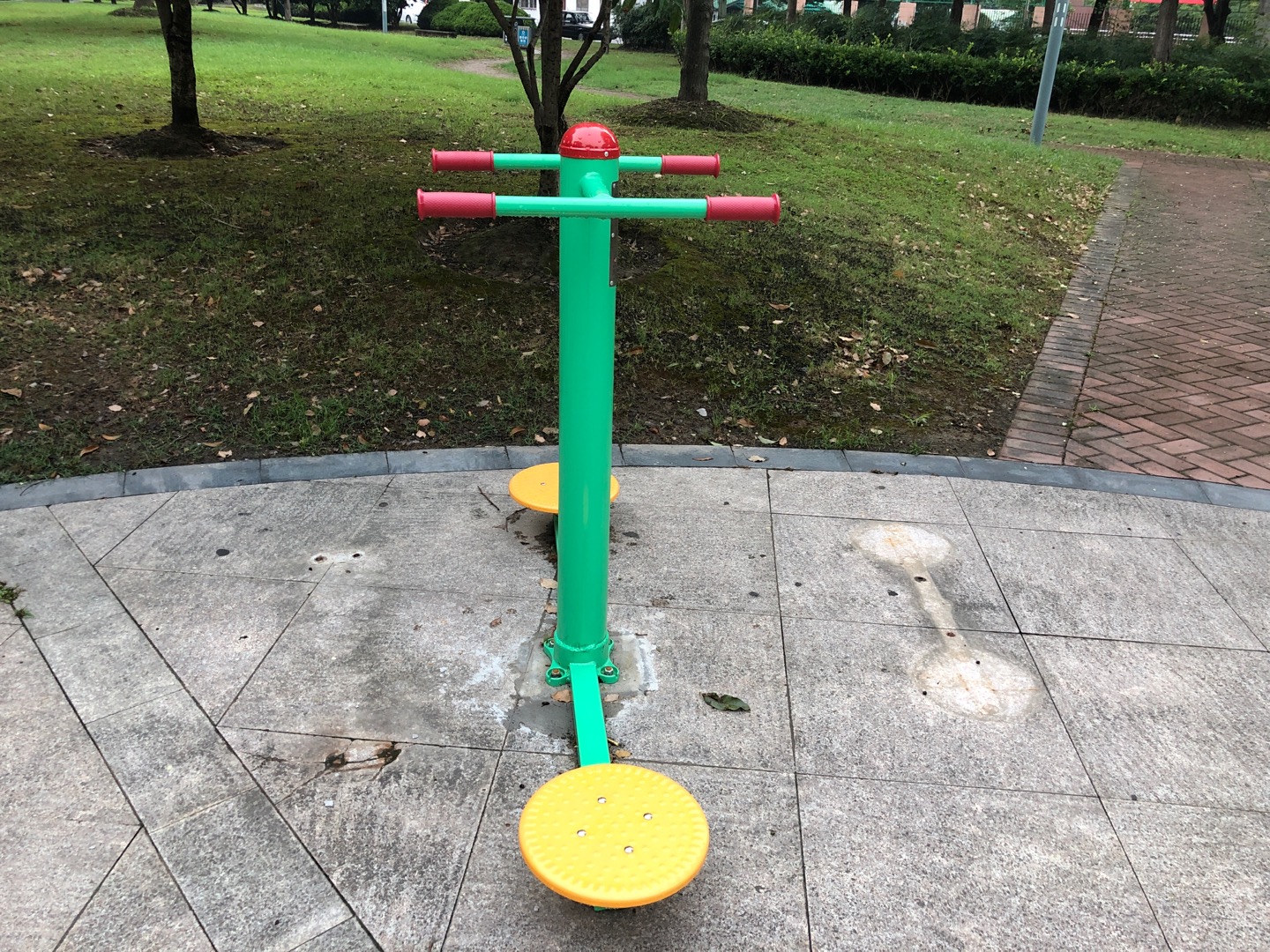 二位扭腰器