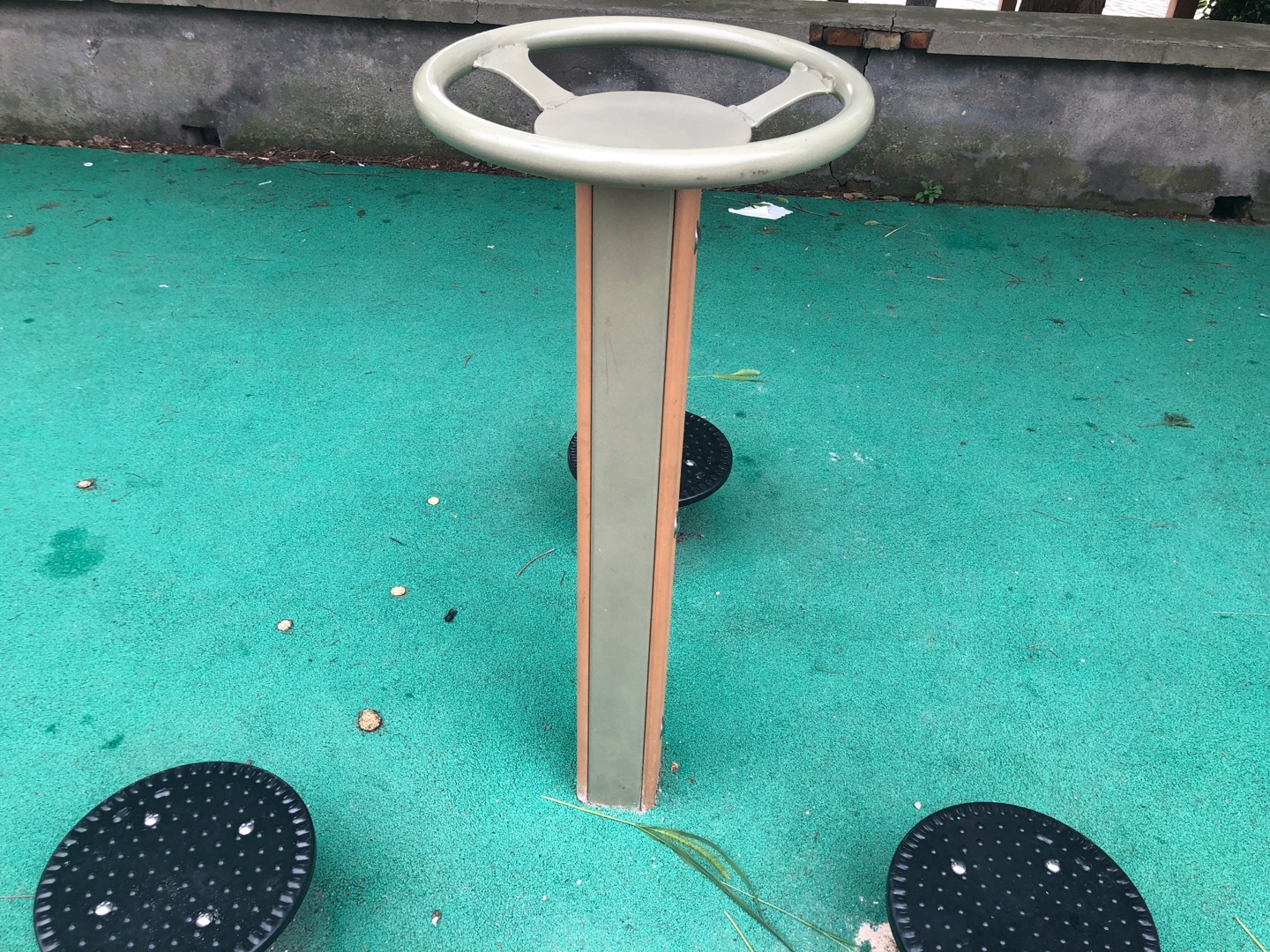 三位扭腰器