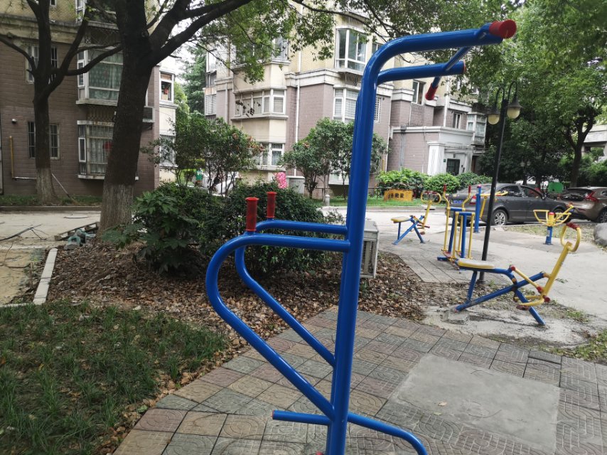 多功能鍛煉器