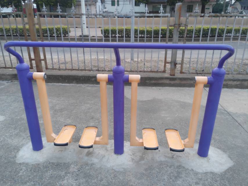 太空漫步器