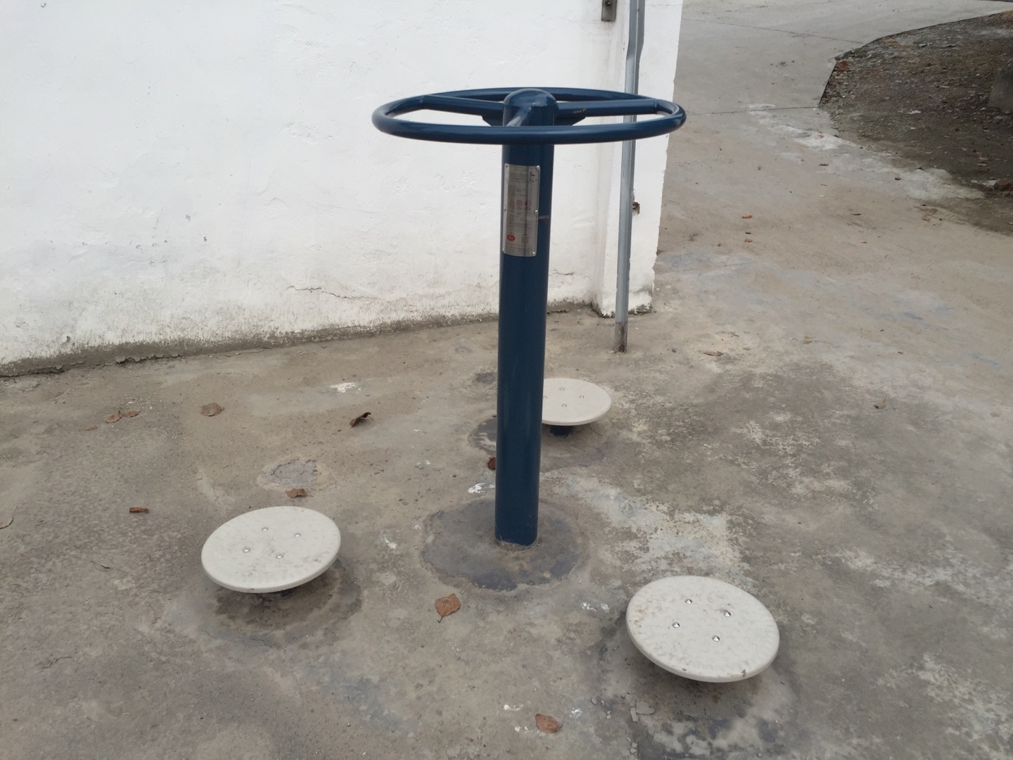 扭腰器