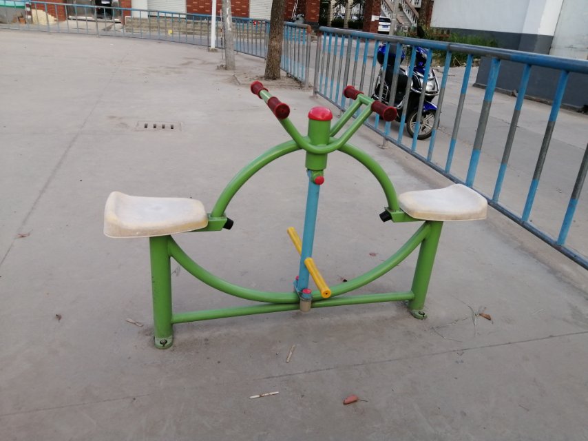 下肢康復器