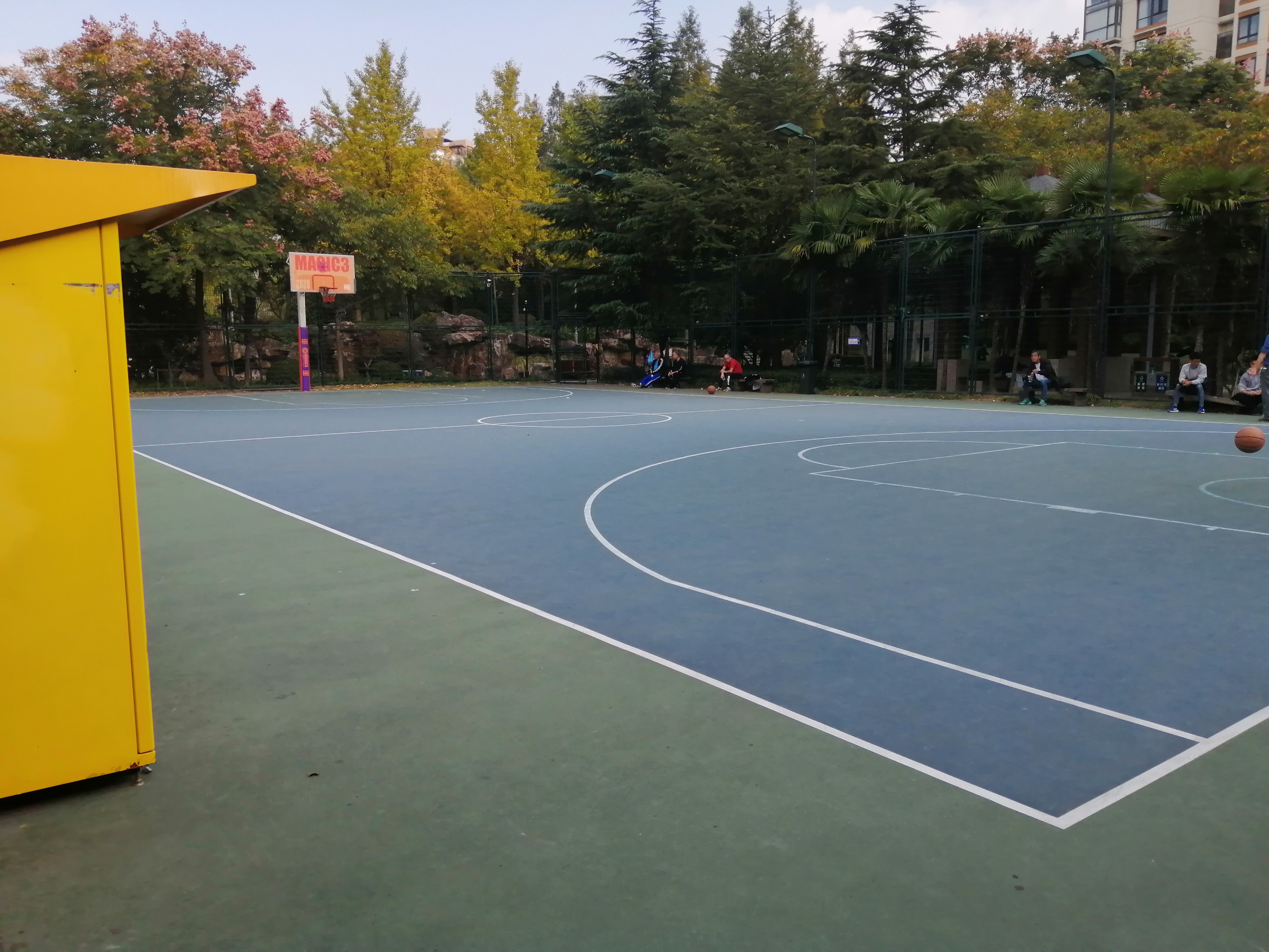 虹橋河濱公園智能化球場
