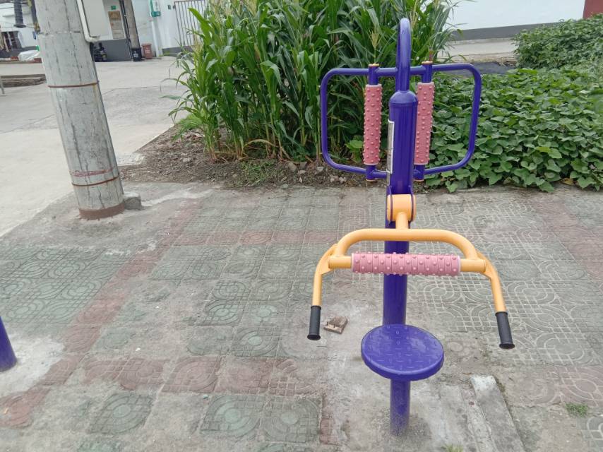 腰背按摩器