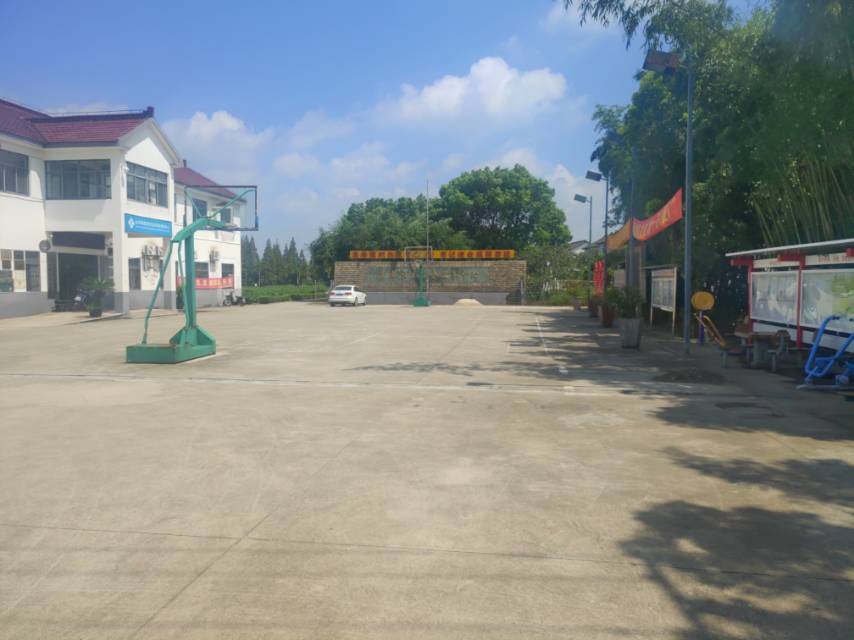 龔都村籃球場