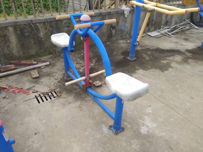 下肢鍛煉器