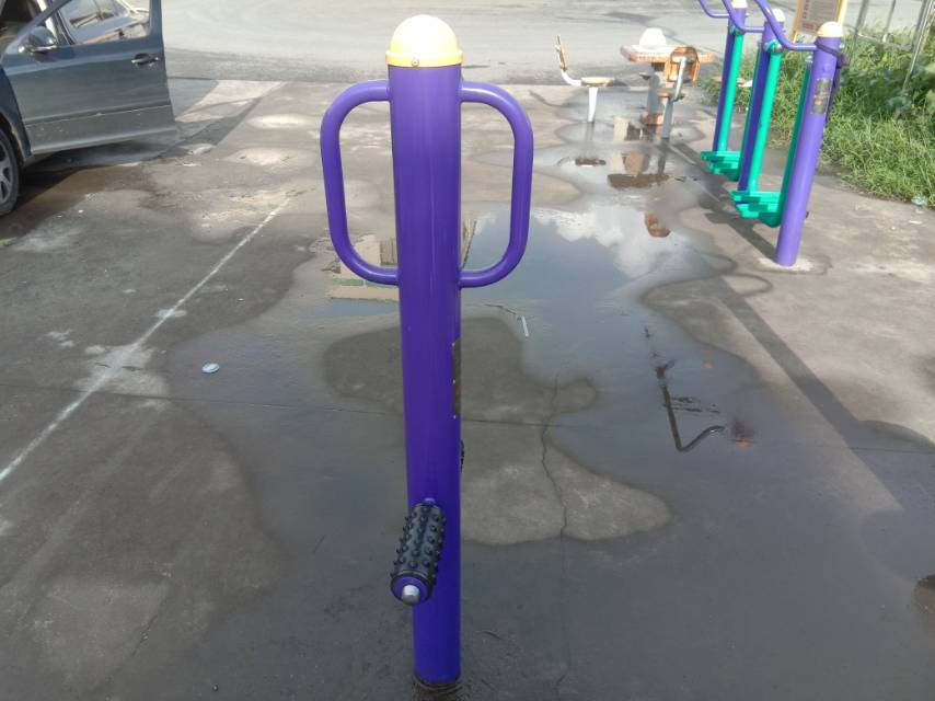 腿部按摩器