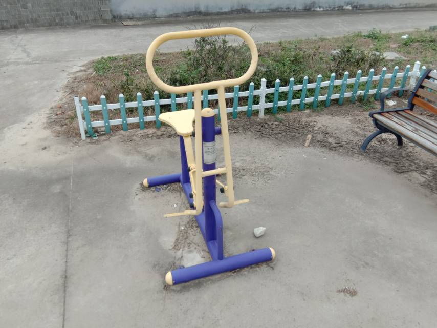 騎馬器