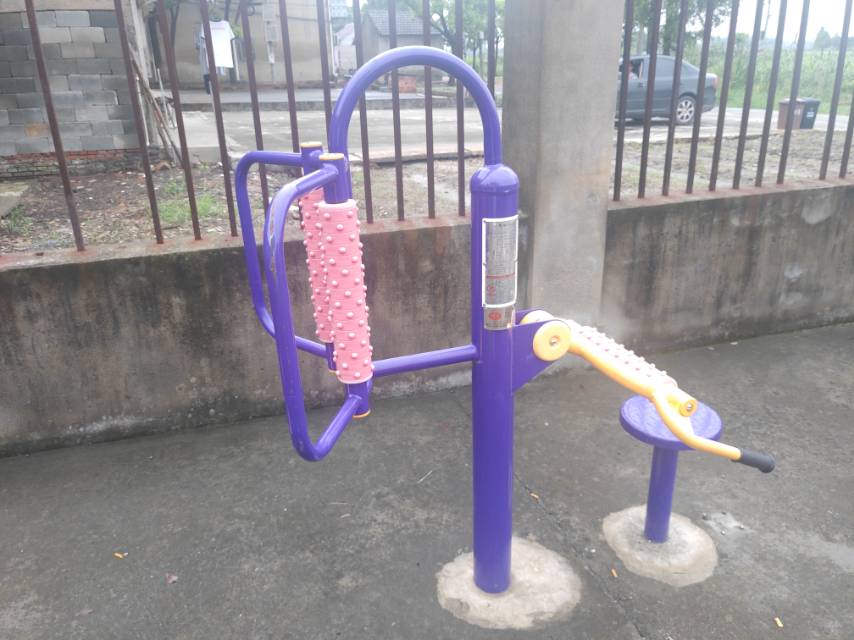 腰背按摩器
